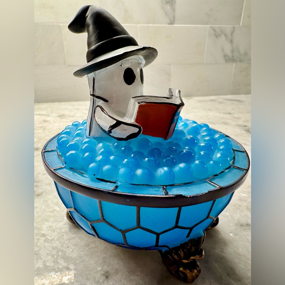 New Halloween Ghost in Bubble Bath Bathtub Resin USB Night Light Lamp - 5” - Picture 5 of 12